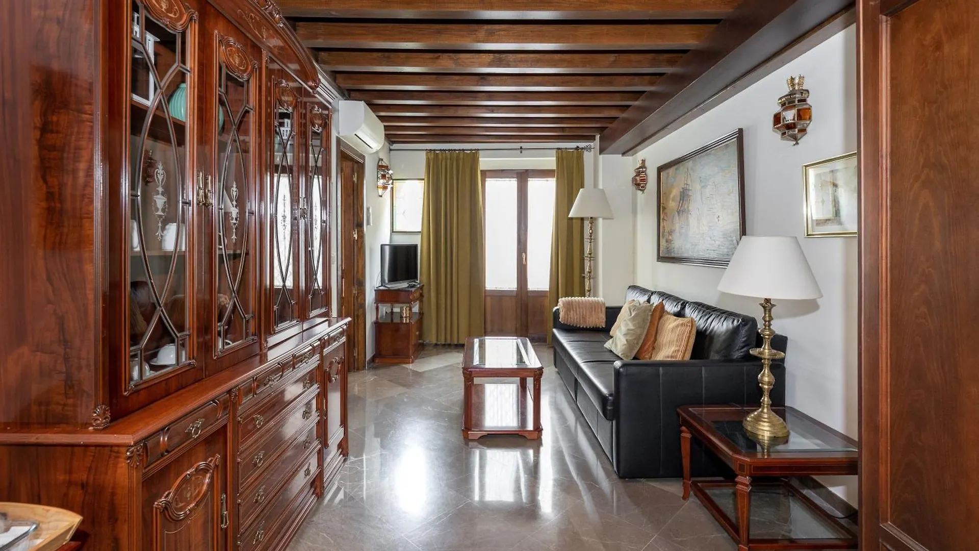 Apartamentos En Pleno Centro, Aljibe Rodrigo Del Campo 2C Granada Apartment